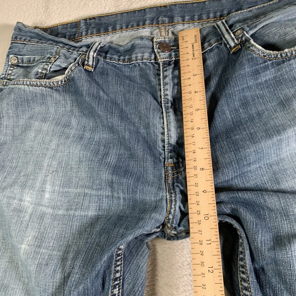 Levis thanks so